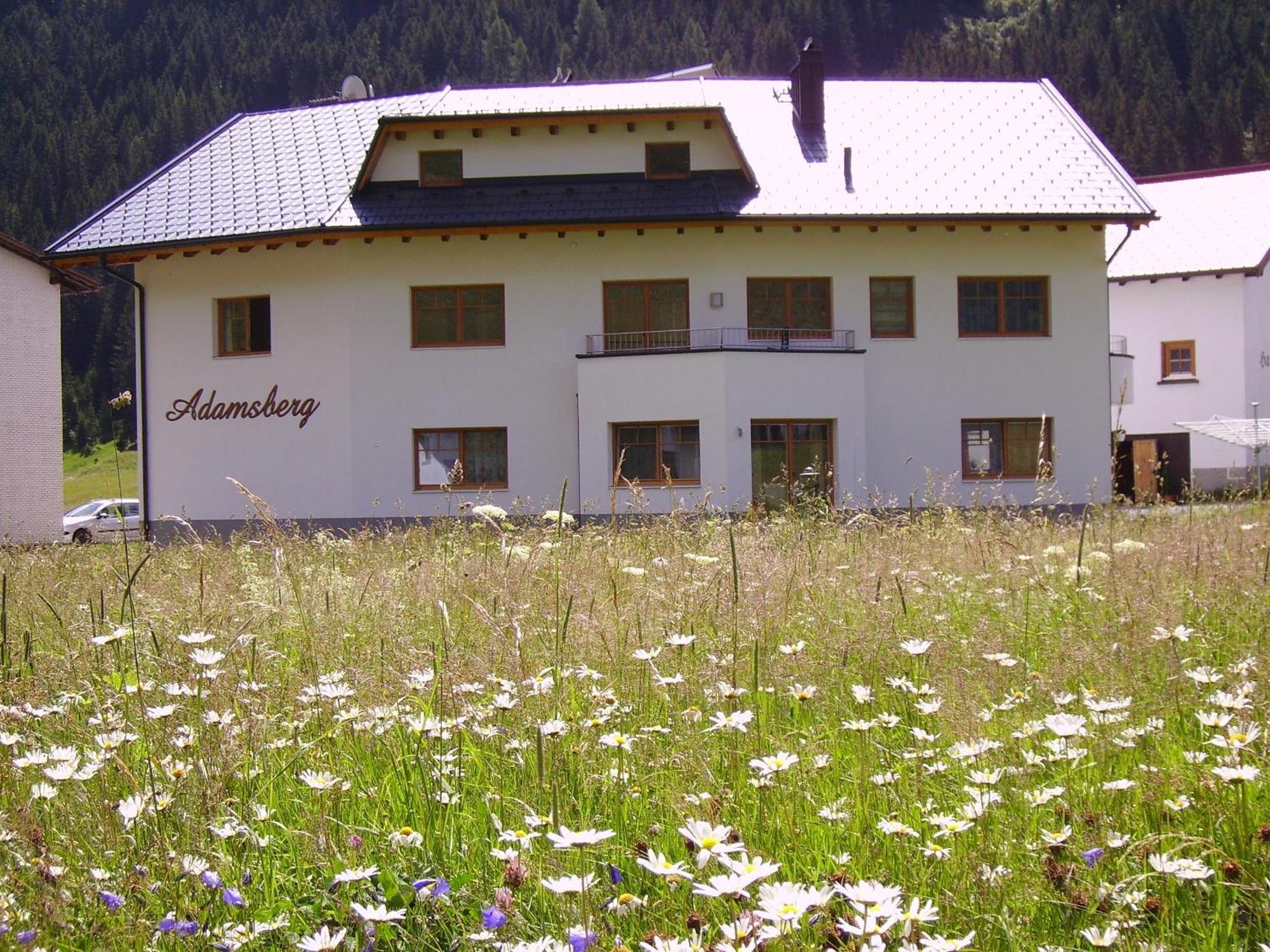 Adamsberg Appartamento Galtür
